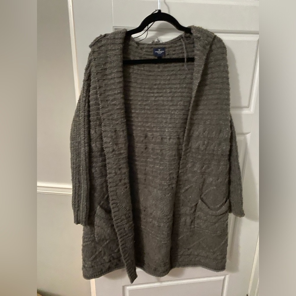 American Eagle Cardigan Women